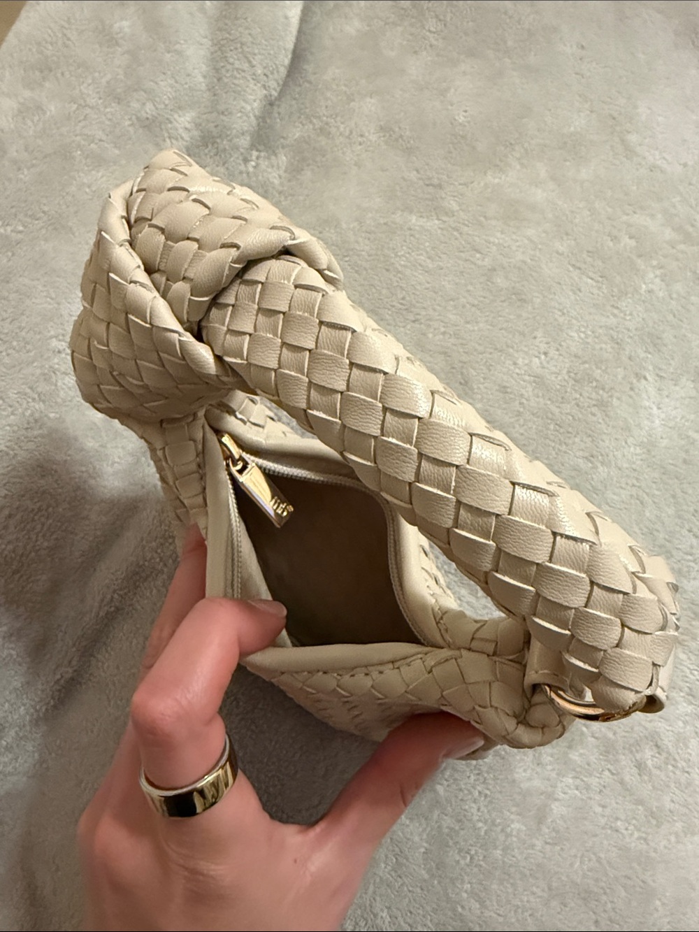 Anthropologie Cream Woven Knot-Handle Mini Bag - Picture 4 of 5